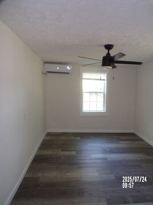 Building Photo - Historic Lawton Home. Newly renovated. Eas...