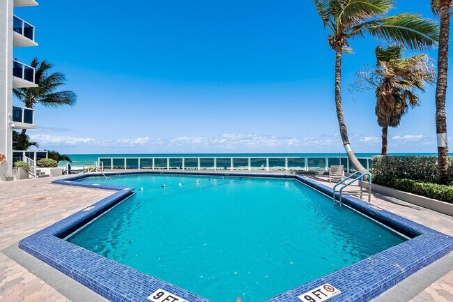Building Photo - 3700 Galt Ocean Dr
