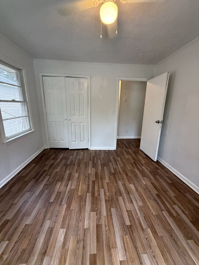 Building Photo - 8195-8195 Spillers Dr SW