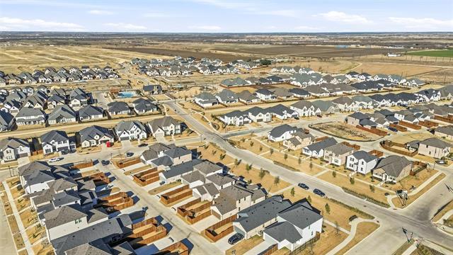 Building Photo - 108 N Sky Dr