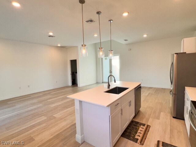 Building Photo - 4103 Nora Ave S