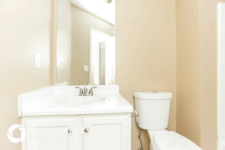 Building Photo - 5742 Wellborn Creek Dr