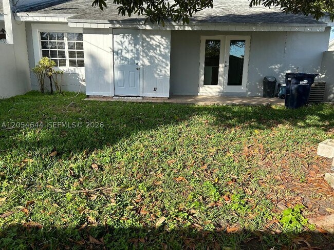 Building Photo - 20901 SW 103rd Pl