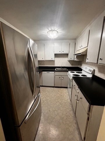 Building Photo - 11 Cass St