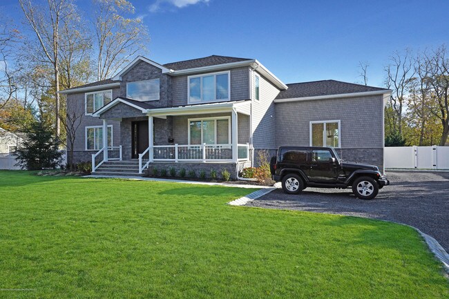 Building Photo - 98 Hollywood Ave