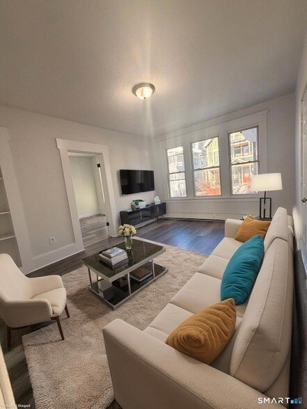 Building Photo - 310 W Division St