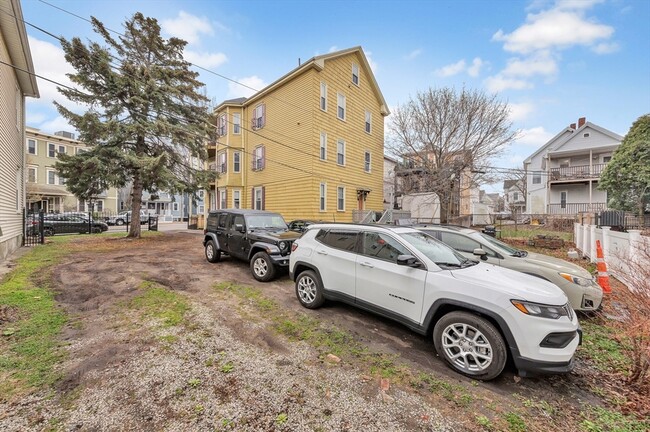 Building Photo - 783 Dorchester Ave