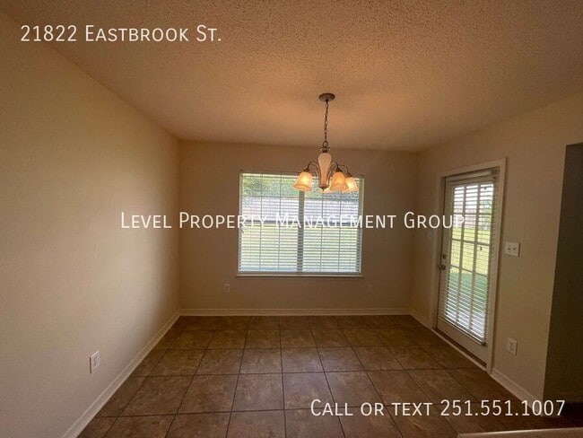 Building Photo - 21822 Eastbrook St
