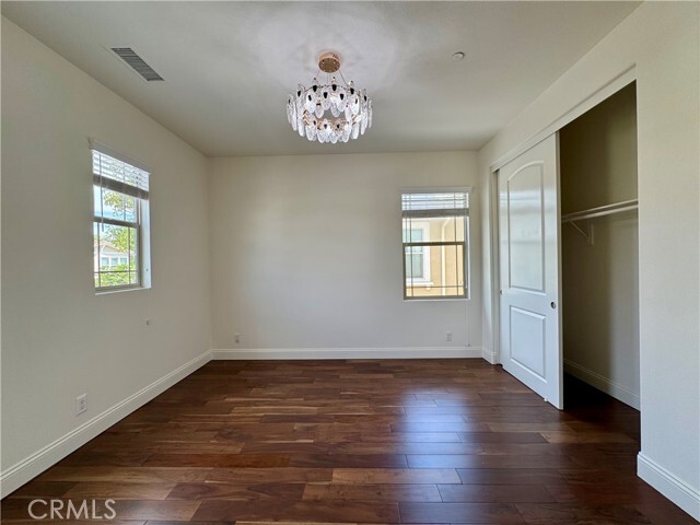 Building Photo - 135 Willowbend
