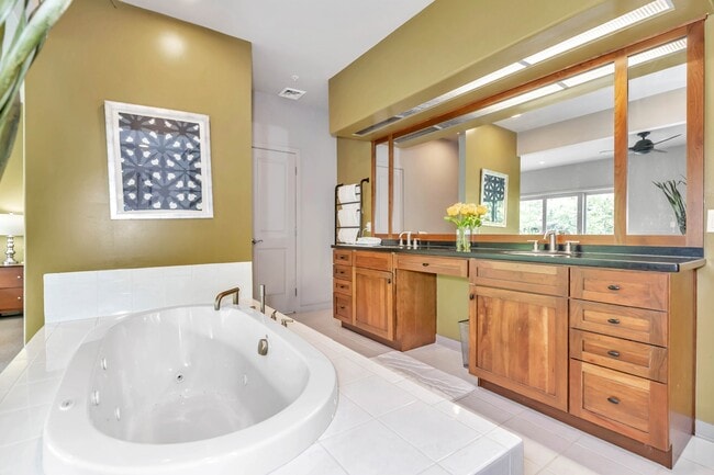 Building Photo - 118 Bancroft Mills Rd