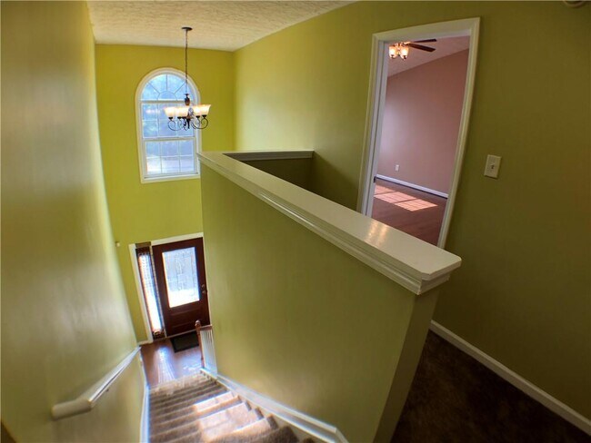 Building Photo - 3337 Baymount Way