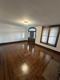 Building Photo - 108 N 2nd St