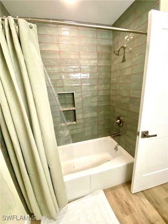 Building Photo - 1435 Curlew Ave