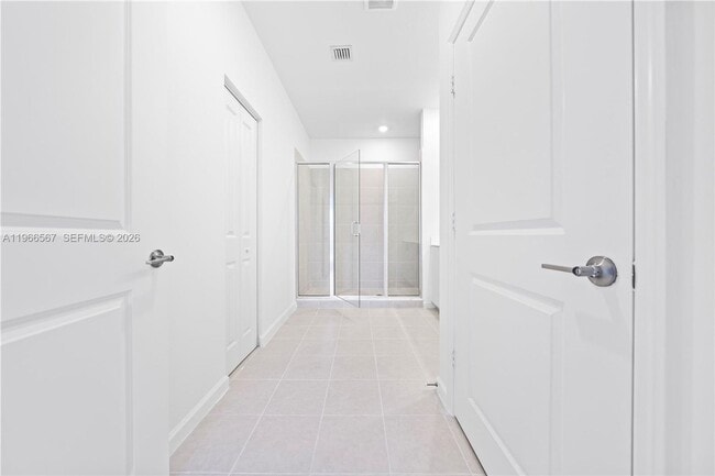 Building Photo - 2442 Southeast 30th Street