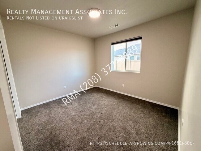 Building Photo - 487 W Screech Owl Dr