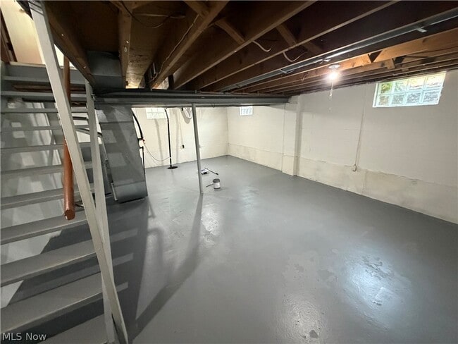 Building Photo - 4426 Cherryhurst Dr