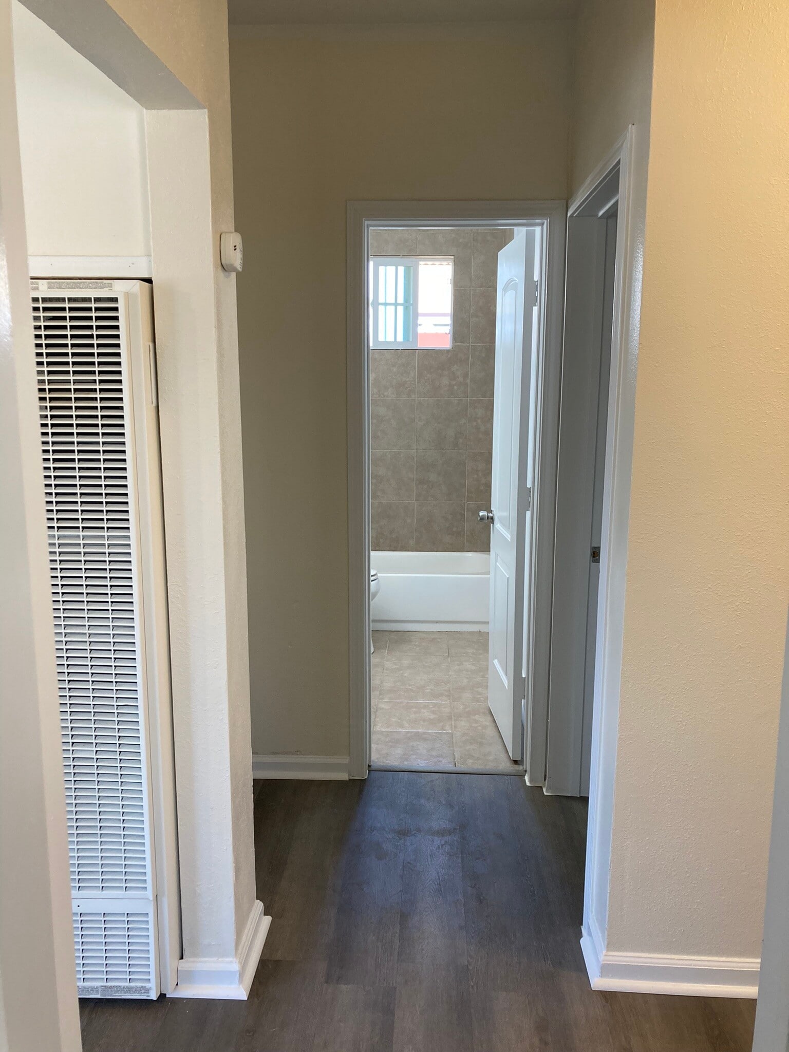 Building Photo - 545 N 8th Street