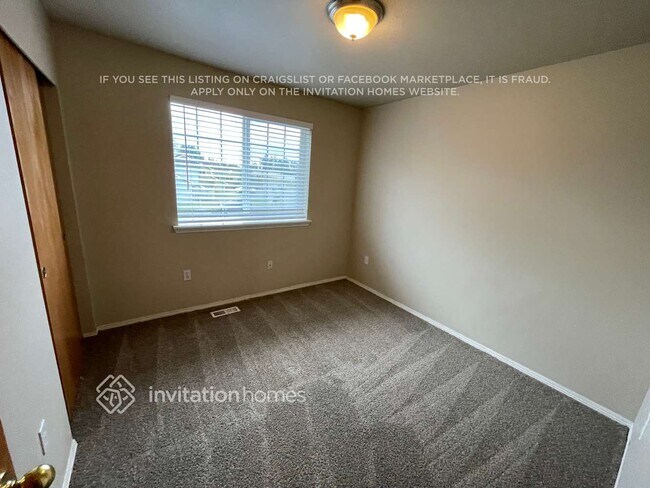 Building Photo - 1315 187th St Ct E