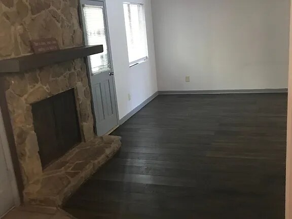 Building Photo - 5556 Liberty Rd