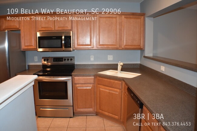 Building Photo - 109 Bella Way