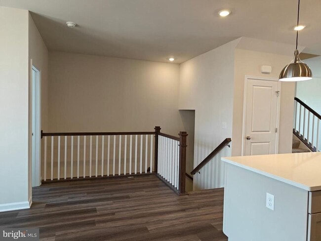 Building Photo - 9409 Barnes Lp