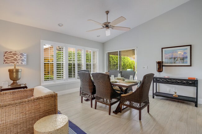 Building Photo - 11949 Rosetree Terrace