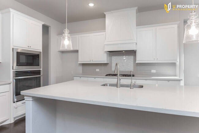 Building Photo - What's special