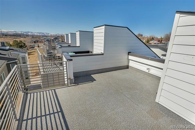 Building Photo - 1239 Tennyson St