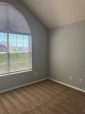 Building Photo - 1332 W Branch Hollow Dr