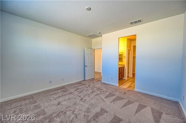 Building Photo - 3602 E Umatilla Ave