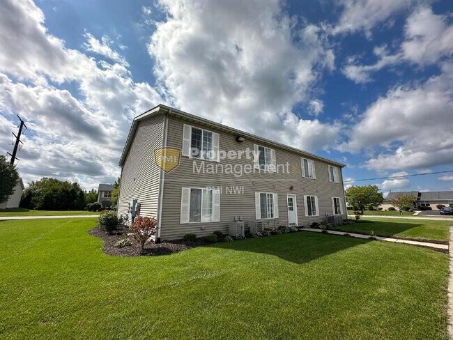 Building Photo - 1510-1516-1516 W 86th Ln