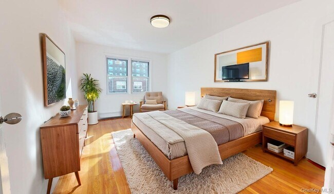 Building Photo - 105-28 63rd Rd