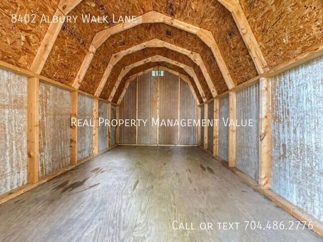 Building Photo - 8402 Albury Walk Ln