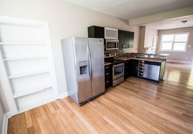 Building Photo - 2619 Josephine St