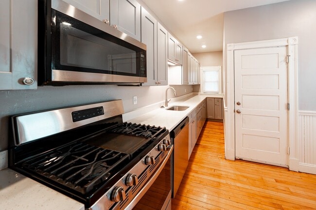 Building Photo - 0 Vernal St