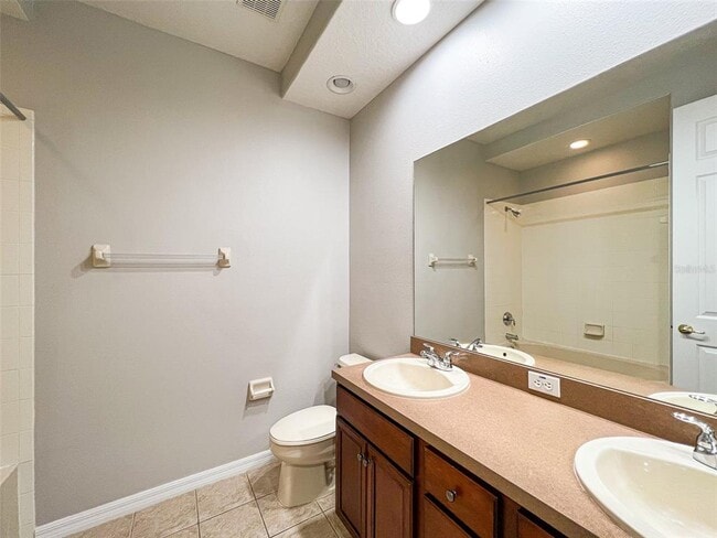 Building Photo - 10114 Willow Grove Ct