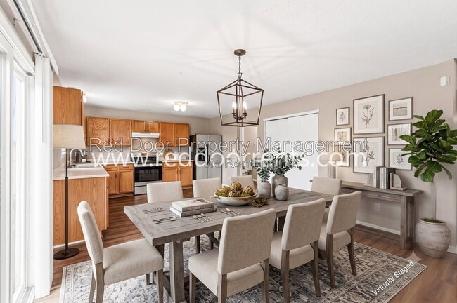 Building Photo - 12419 Deerview Dr