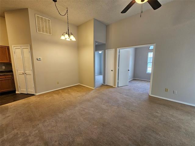 Building Photo - 452 Chestnut Ln