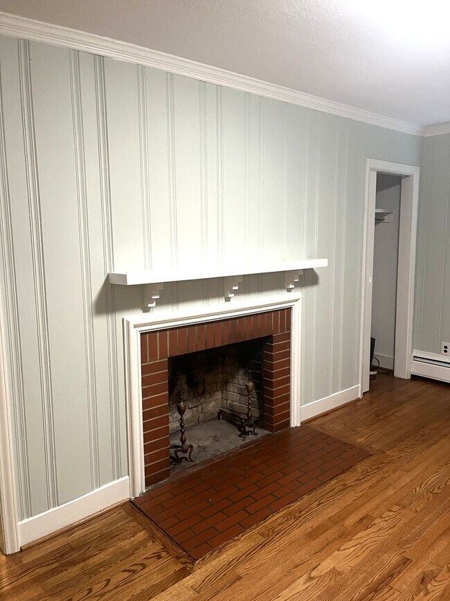 Building Photo - Peaceful Country Living in Gibsonville NC