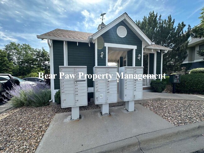 Building Photo - Great Condo in Arvada!!