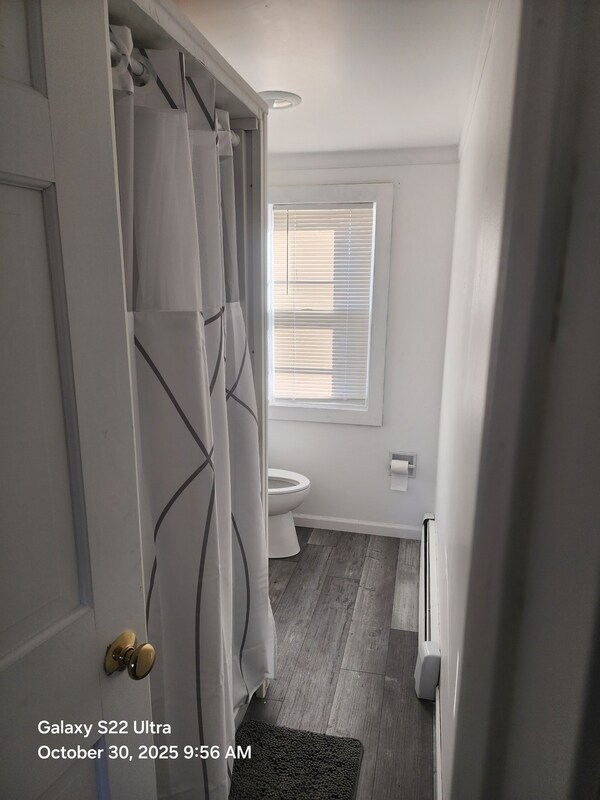 Building Photo - 3409 S 10th St