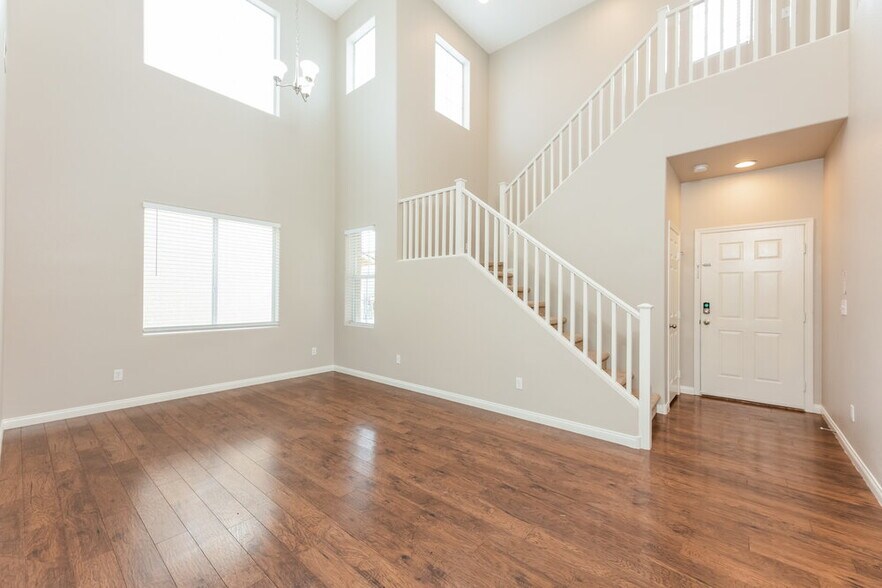 Building Photo - 8024 Aztec Basin Ave