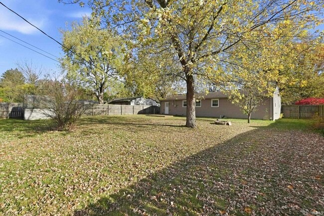 Building Photo - 7311 Denise Dr