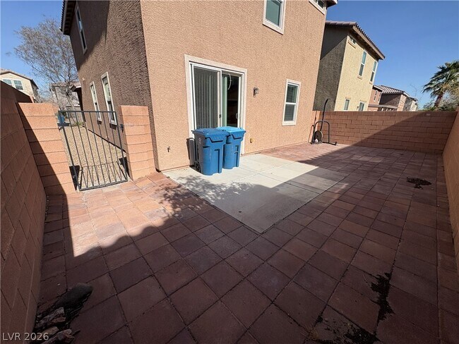 Building Photo - 8745 Cerrito Canyon Ct