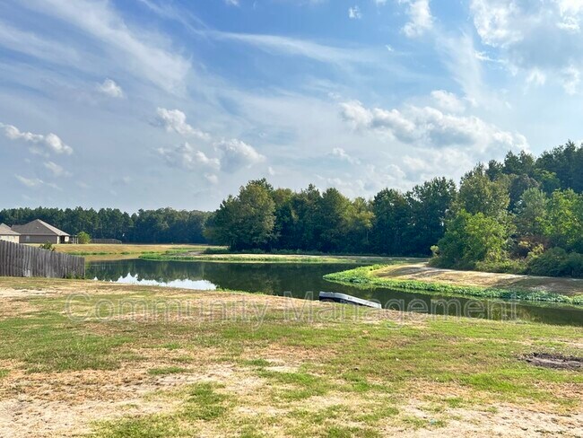 Building Photo - 26462 Evangeline Trace Blvd