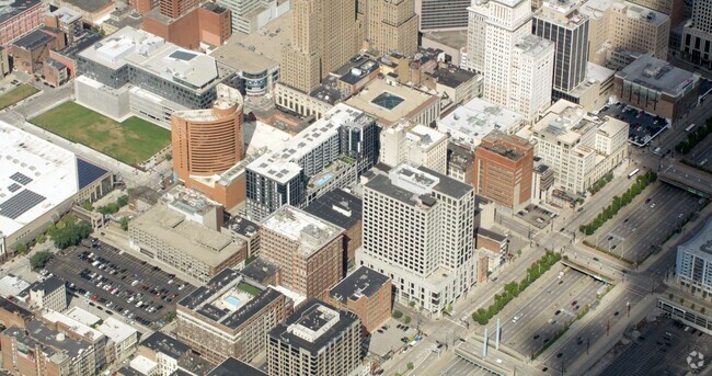 Aerial Photo - City Club Apartments Union Central