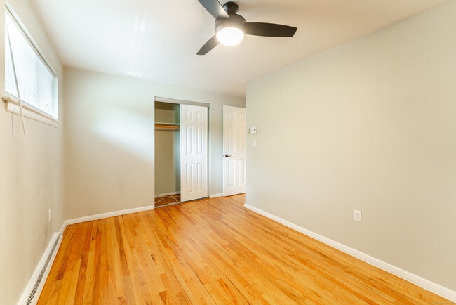 Building Photo - 1538 CT-12