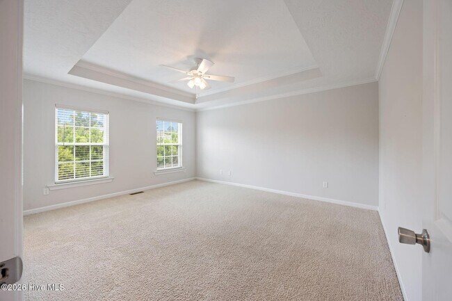 Building Photo - 424 Arrowwood Dr