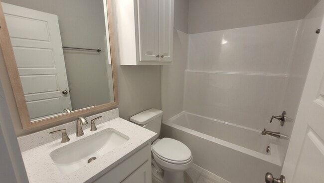 Building Photo - Brand New home in Woodstock Park!