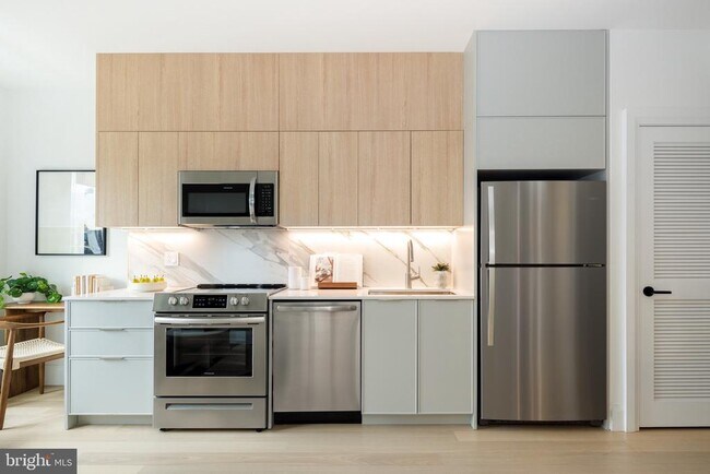 Building Photo - 1099 Germantown Ave